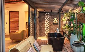 Exotico Beach Hotel